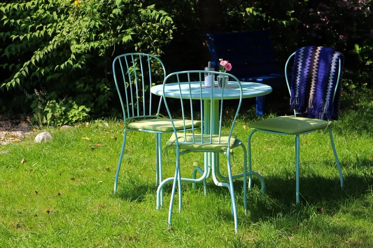Garten Dining Sofas: Komfortable Sitzgruppen für Draußen