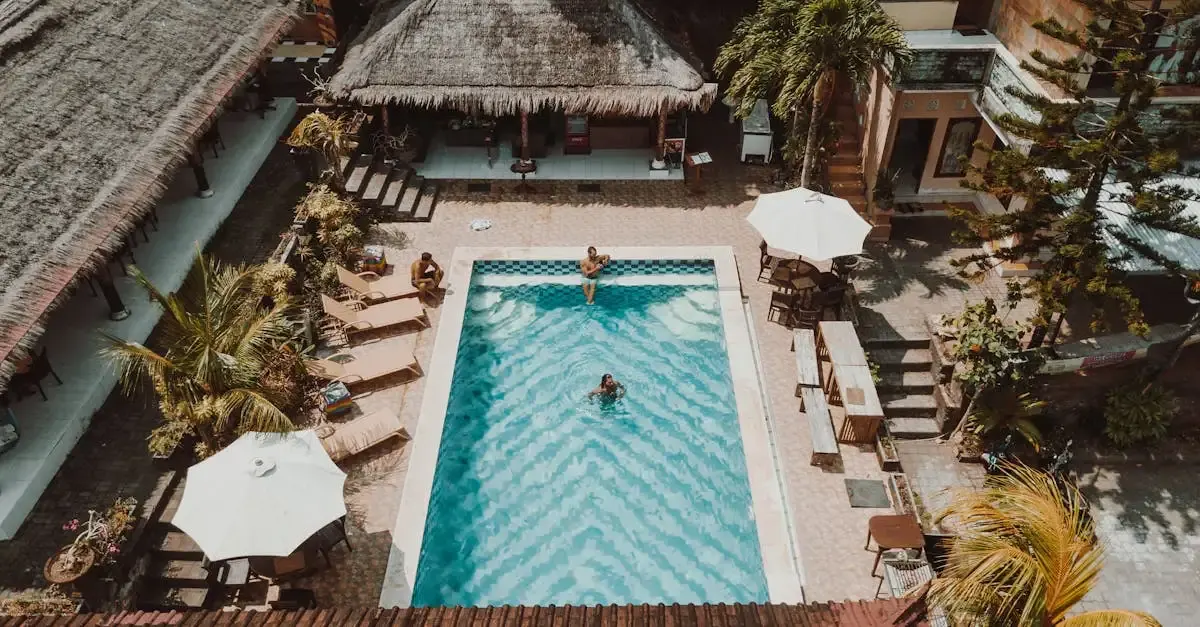 Kleiner garten pool mit gegenstromanlage